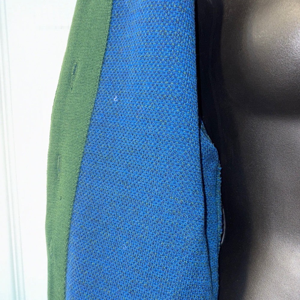 Vintage Catalina Jacquard Elegant Blue and Green Women's Sweater - Picture 9 of 10